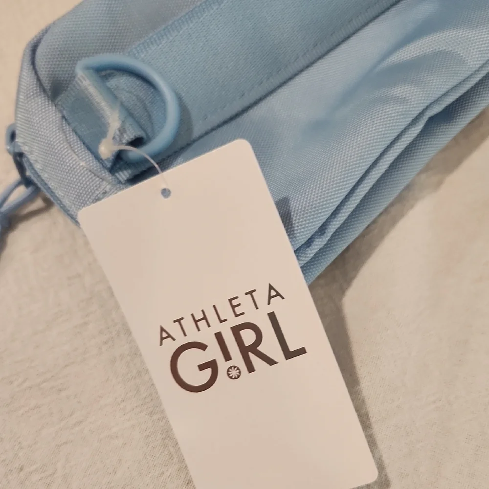 NWT - Athleta Girl Sky Blue Everyday Belt Bag